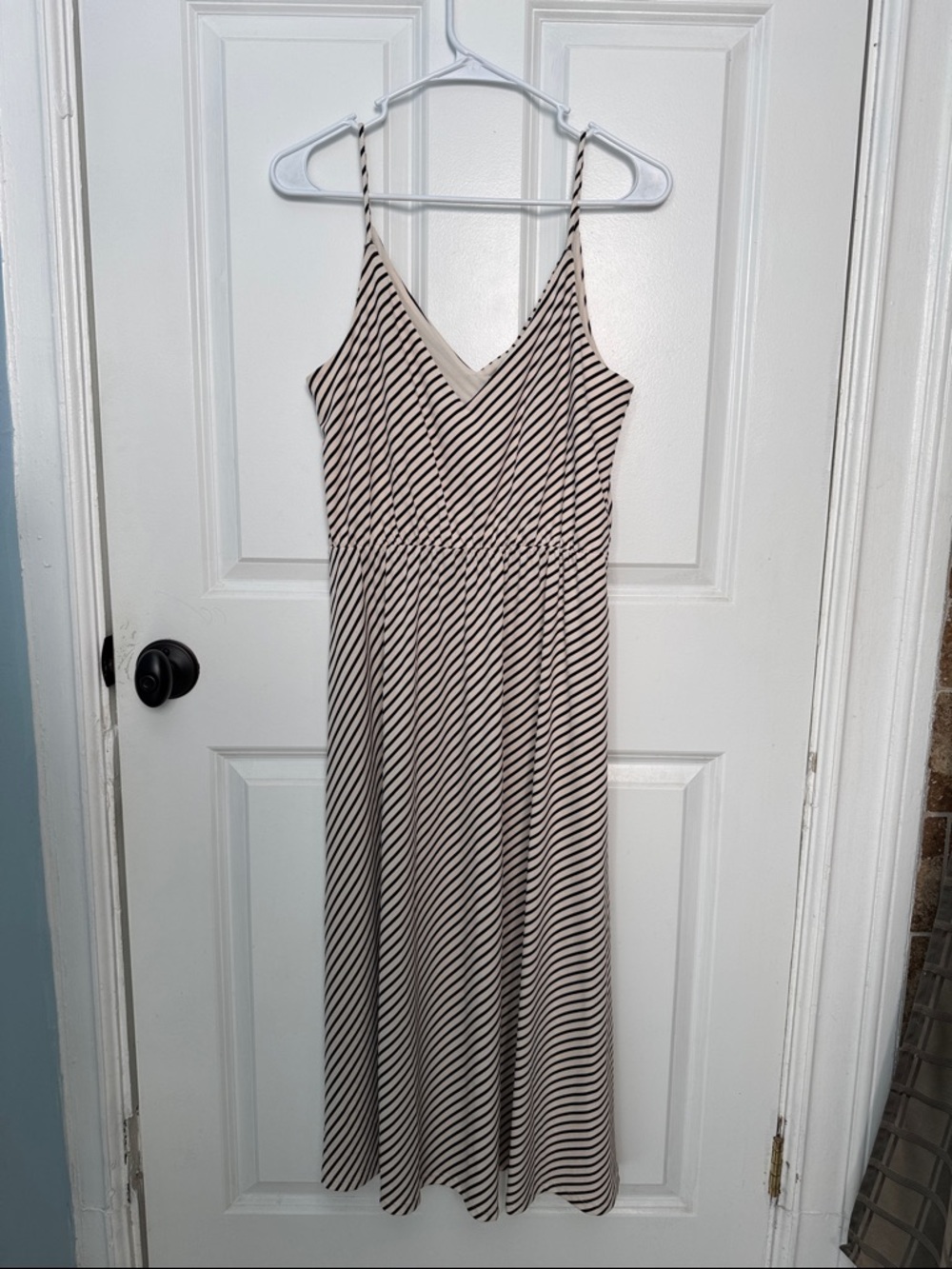 NWT H&M Black & Cream Striped V-Neck Midi Dress